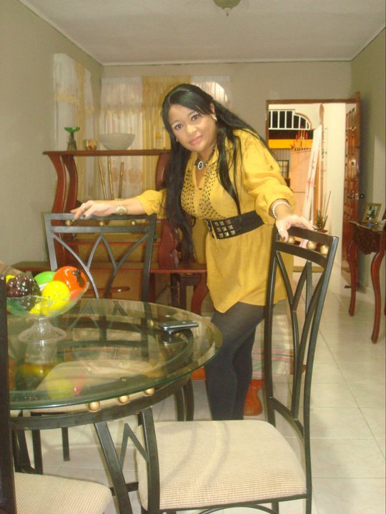 Date this cute Dominican Republic girl Tueny gil from La Romana DO7025