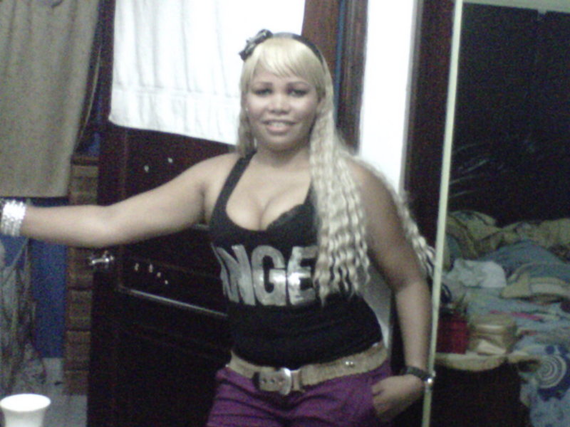 Date this cute Dominican Republic girl ROSA IRIS BELIA from Santiago DO7092