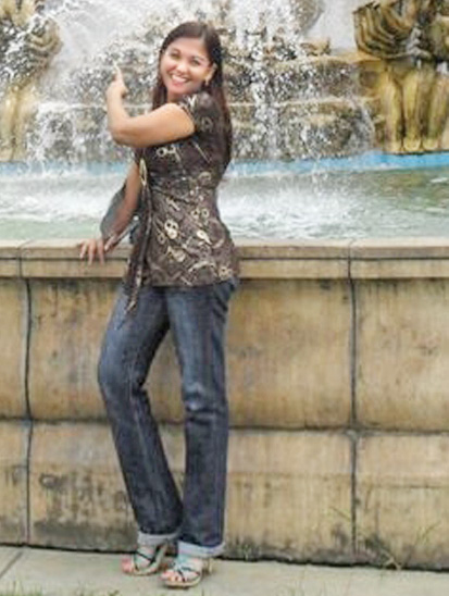 Date this pretty Colombia girl Susana from Medellin CO6680