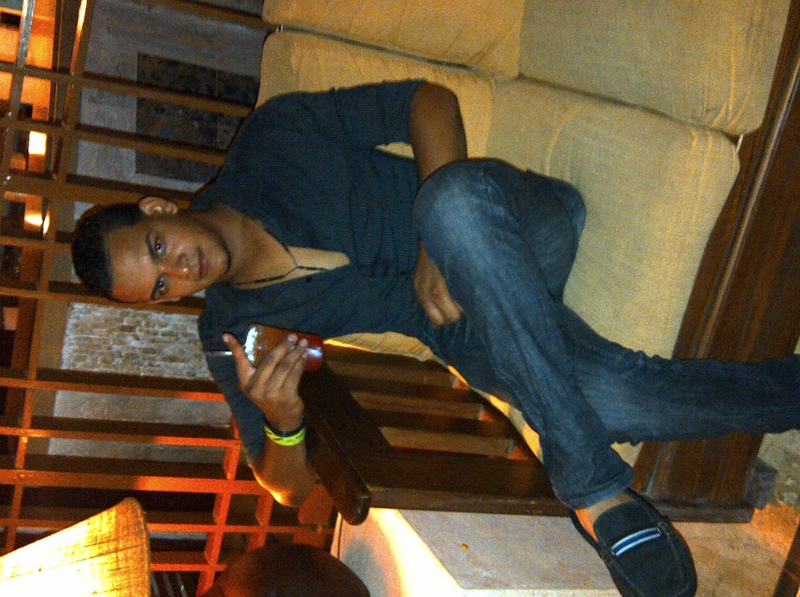 Date this hard body Dominican Republic man Victor manuel b from Bonao DO7155