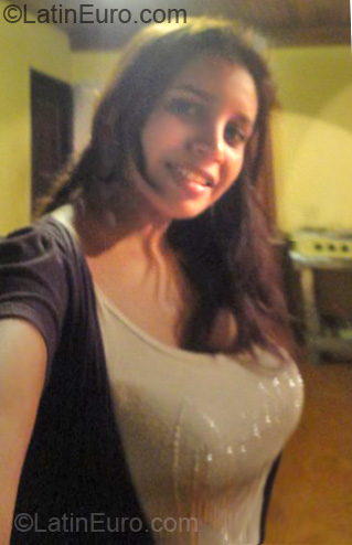 Date this cute Ecuador girl Diana Paola from Bahia De Caraquez EC94