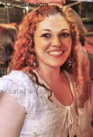 Date this georgeous Brazil girl Larissa from Tres Lagoas BR5030