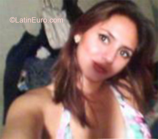 Date this exotic Ecuador girl Cinthya from Manta EC96