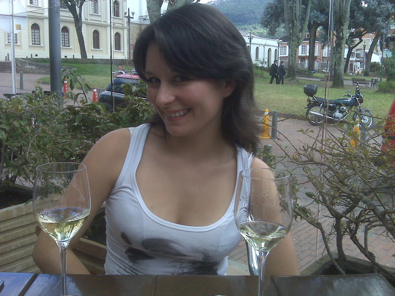 Date this georgeous Colombia girl Johanna reyes r from Bogota CO6757