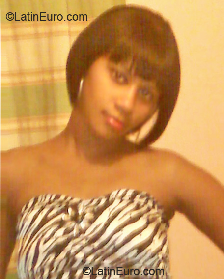 Date this beautiful Dominican Republic girl Dani from Santo Domingo DO7236