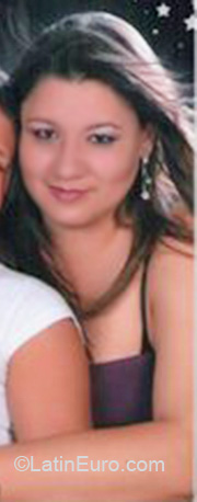 Date this young Colombia girl Paula cristina from Medellin CO6781