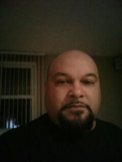 Date this young United States man Rus from Gurnee US9512