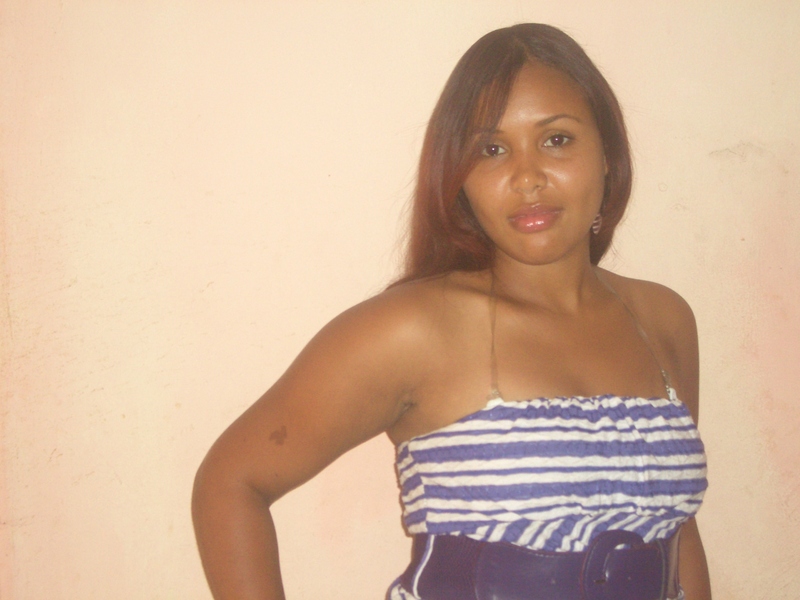 Date this exotic Dominican Republic girl Rosio0203 from Santo Domingo DO7429
