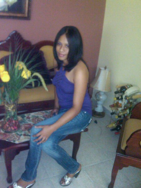 Date this hot Dominican Republic girl Yleana from Santiago DO7446