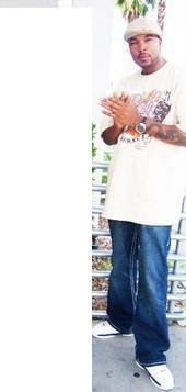 Date this nice looking United States man Rahlow from Los Angeles US9578