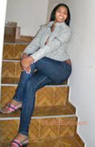 Date this hot Brazil girl Michelle from Sao Paulo BR5207