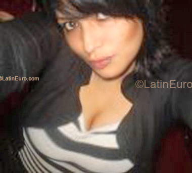 Date this charming Brazil girl Monica from Guarulhos BR5217