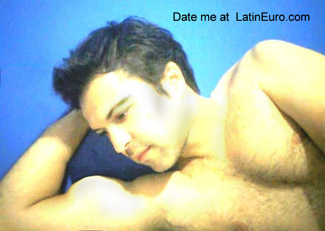 Date this voluptuous Brazil man Rodrigo from Marilia BR5226