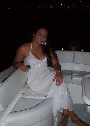 Date this good-looking Colombia girl Maria20 from Barranquilla CO6934