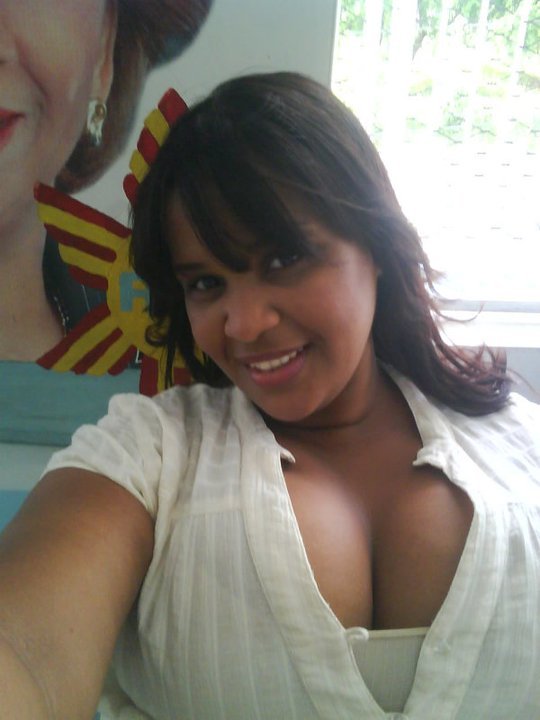 Date this delightful Dominican Republic girl Yeliza from Santo Domingo DO7505