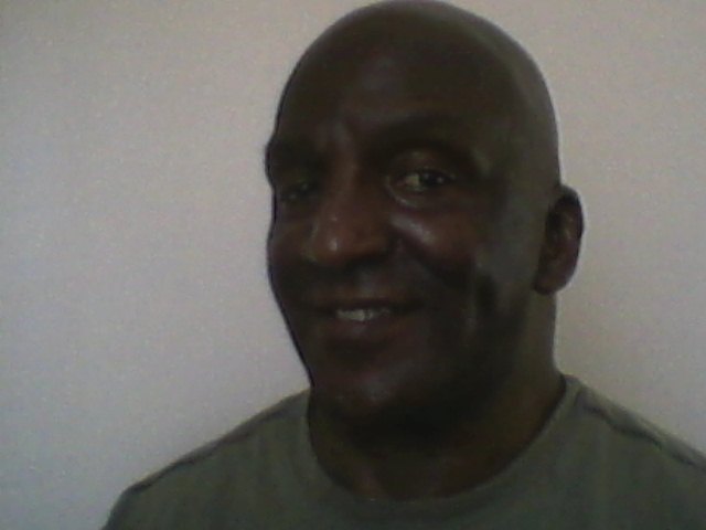 Date this georgeous United States man Ralph from Gaston US9647