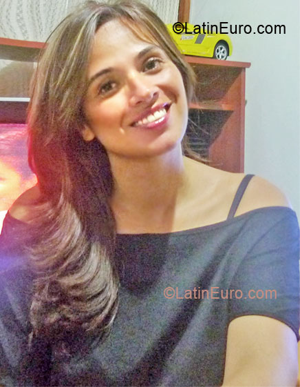 Date this delightful Colombia girl Sandy from Manizales CO6989