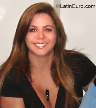 Date this gorgeous Colombia girl Margarita from Bogota CO7010