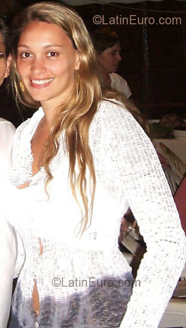 Date this voluptuous Brazil girl Patricia from Campinas BR5331