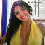 attractive Brazil girl Sabrina from Sao Jose dos Campos BR5337
