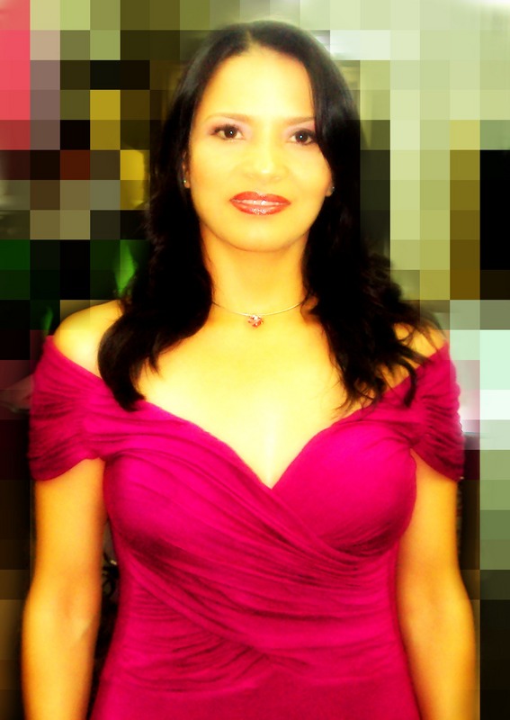 Date this tall Colombia girl Diana from Cali CO7061