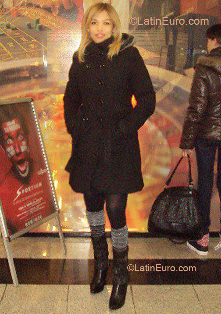 Date this fun Italy girl Lenny from Milan IT150