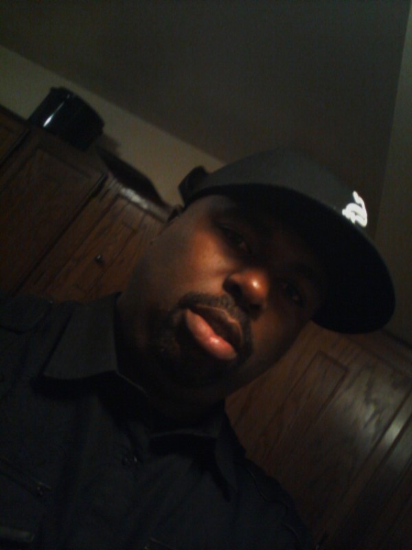 Date this tall United States man Exavier from Capital Hights US9894