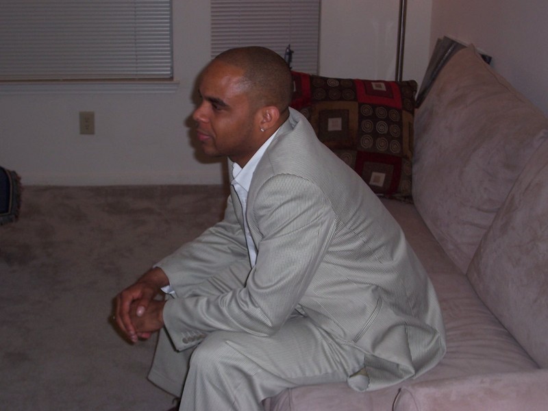 Date this tall United States man Quicksix25 from Birmingham US10093