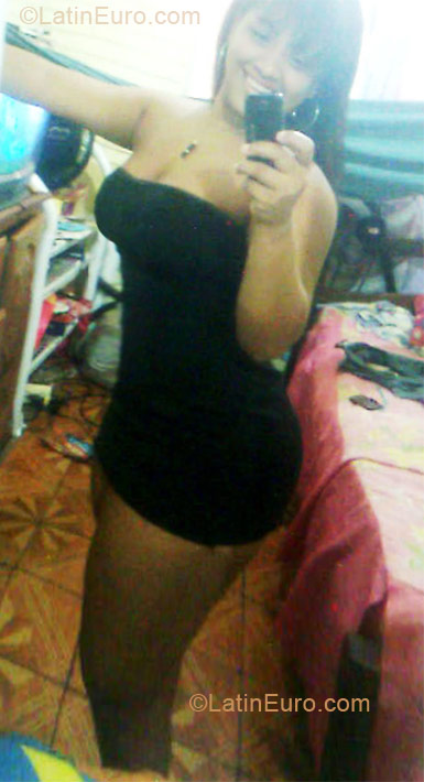 Date this beautiful Brazil girl Ilana from Belem BR5511