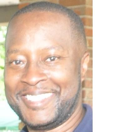 Date this nice looking United States man MOS from Chicago US10180