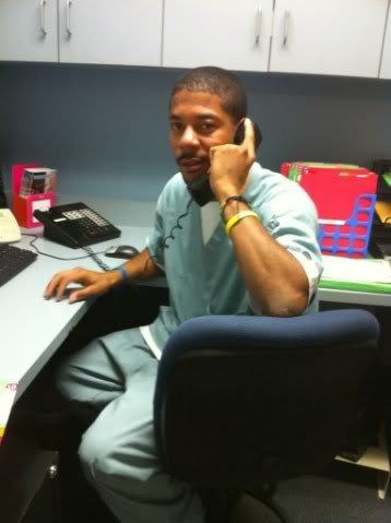 Date this athletic United States man SirMajesty from Oakland US10184