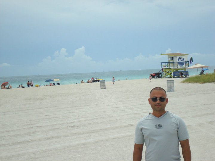 Date this nice looking United States man Medellin from Queens US10218