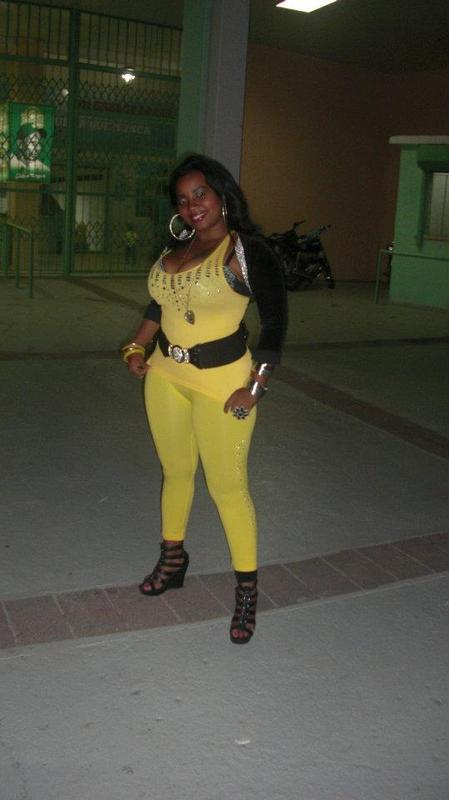 Date this funny Dominican Republic girl Yohanna from San Pedro De Macoris DO7920