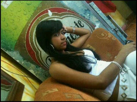 Date this georgeous Dominican Republic girl Yamira from Santo Domingo UY11