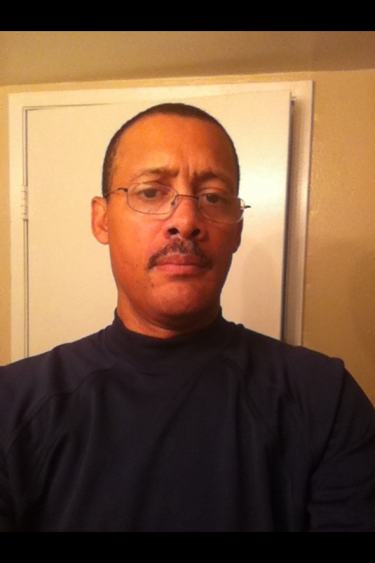 Date this hot United States man Golden from Alta Loma US10310