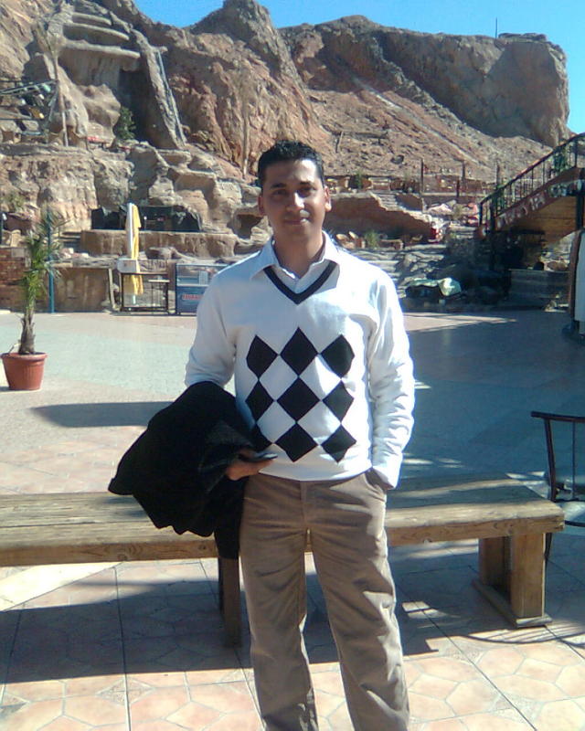Date this lovely Egypt man Atouf11 from Cairo EG26