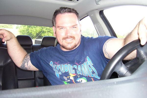 Date this attractive United States man Stdenmark from Ftworth US10388