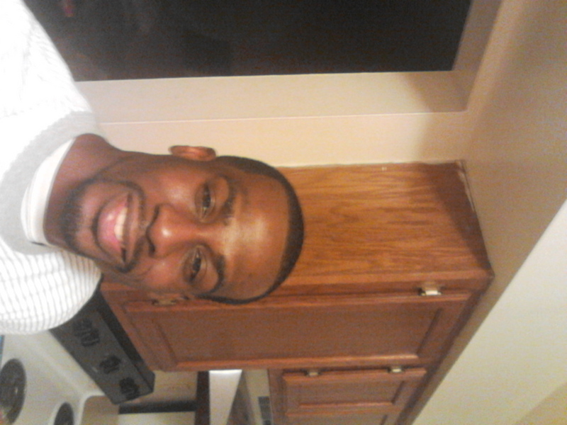 Date this funny United States man Mrhandsome87 from Memphis US10410