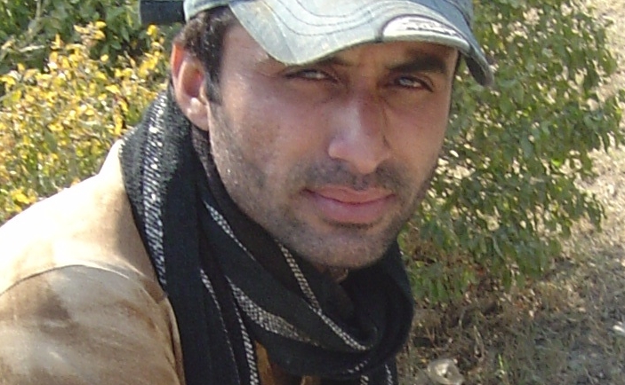 Date this happy Pakistan man Stoorey81 from Nowshera PK29