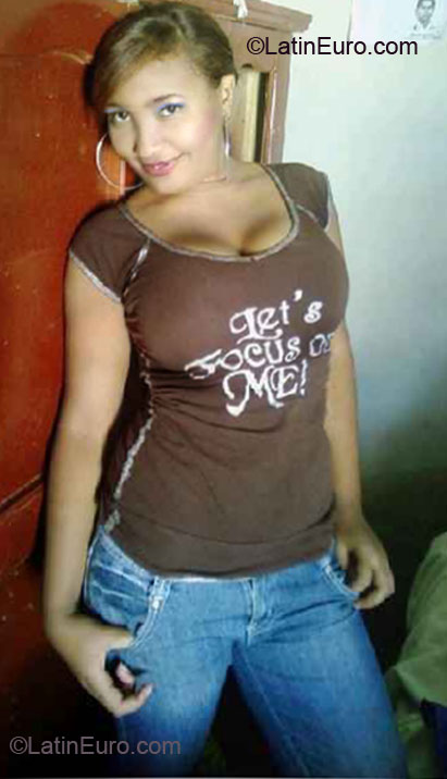 Date this cute Dominican Republic girl Martha from Santiago DO8091