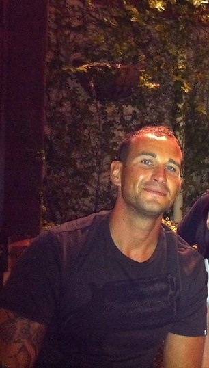 Date this tall Australia man Joshbez from Perth AU195