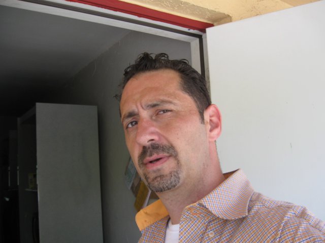 Date this gorgeous United States man Guillermo from Pompano US10456