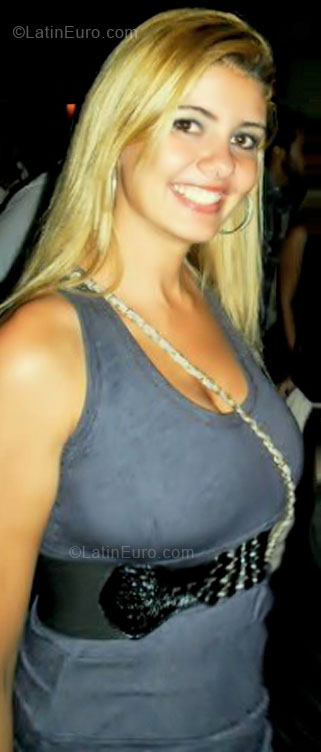 Date this young Brazil girl Aline from Manhumirim BR5692