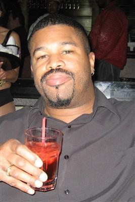 Date this cute United States man Hypnotic71 from Oakland US10532