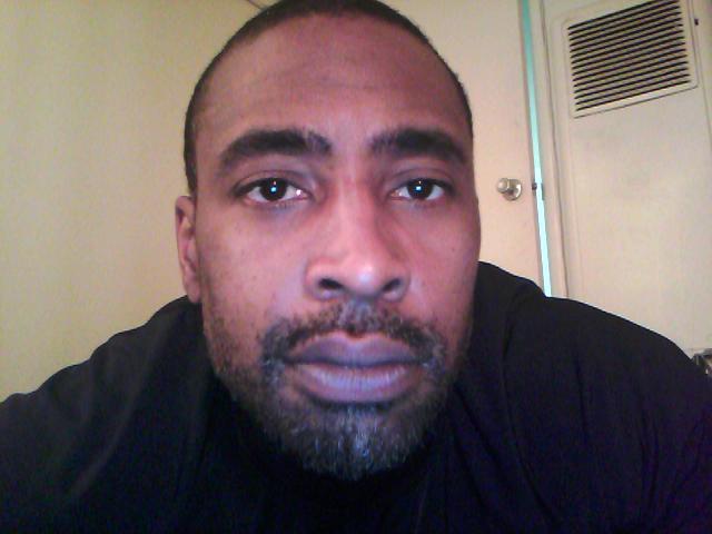 Date this pretty United States man William from Long Beach US10543