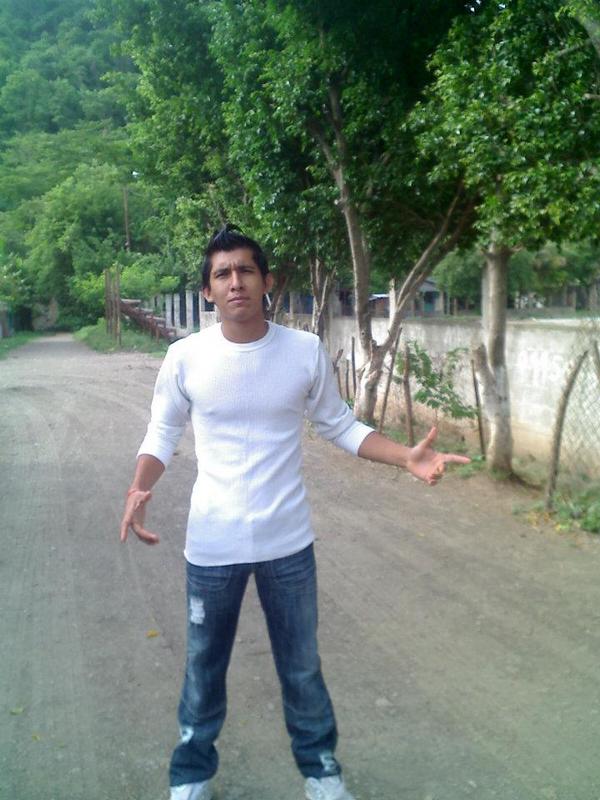 Date this hot Honduras man Hector Javier P from Villanueva HN343