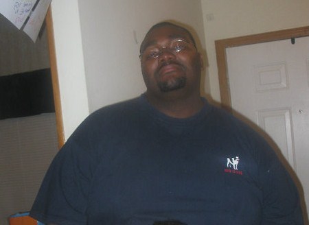 Date this beautiful United States man Raymond from Hickory US10592