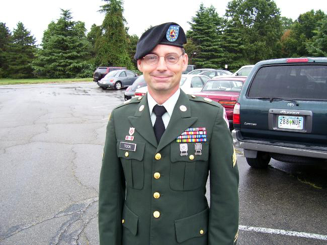 Date this young United States man Truthfuljeremy from Beverly Hills US10763