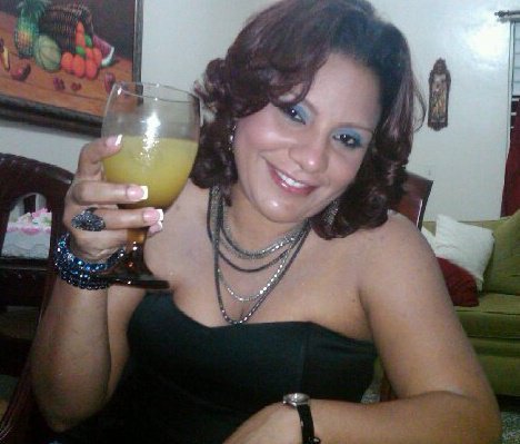 Date this foxy Dominican Republic girl Katriny from Santiago DO8397