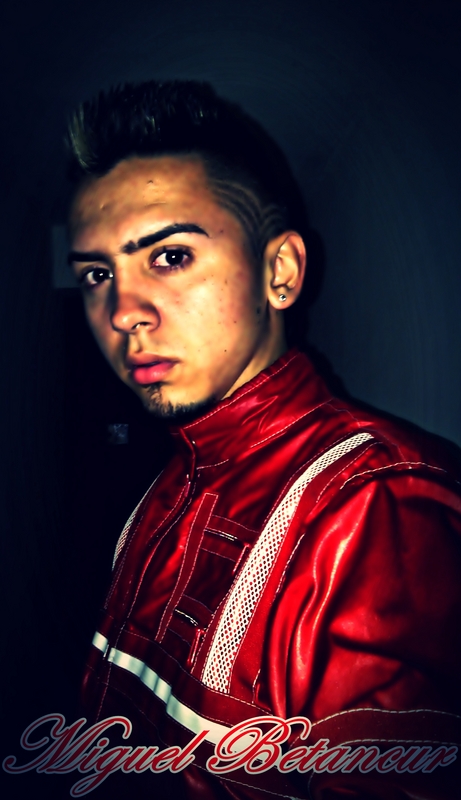 Date this stunning Colombia man Miguel from Medellin CO7502